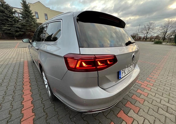 Volkswagen Passat cena 128999 przebieg: 78552, rok produkcji 2020 z Ostrzeszów małe 667